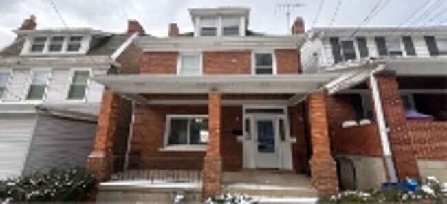 Building Photo - 3 bedroom/ 2 Bath home for RENT in 15211