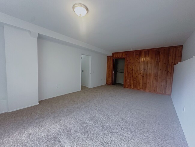 Building Photo - Beautiful 4-Bedroom 3-Bath Home in Marysvi...