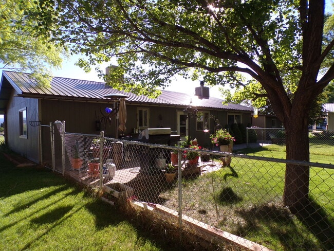 Building Photo - 17226 Woodgate Rd