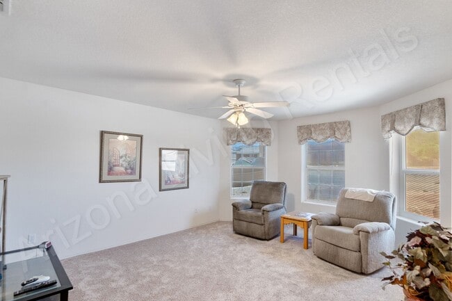 Building Photo - FURNISHED AVAILABLE OCTOBER 2025 - MAY 2026