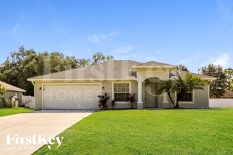 Building Photo - 2637 Lacroix Ave