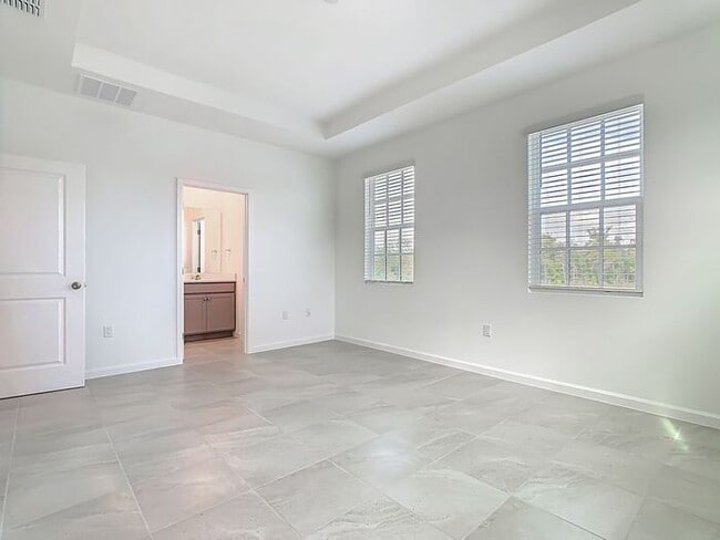 Building Photo - Brand New Luxury Town House in Island Village a Celebration, FL maintenance free community.