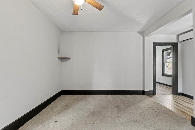 Building Photo - 813 Bower Hill Rd