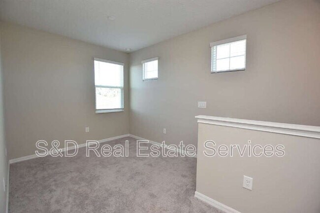 Building Photo - 6728 Great Bear Dr