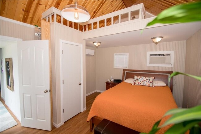 Building Photo - 2713 Sweeney Ln