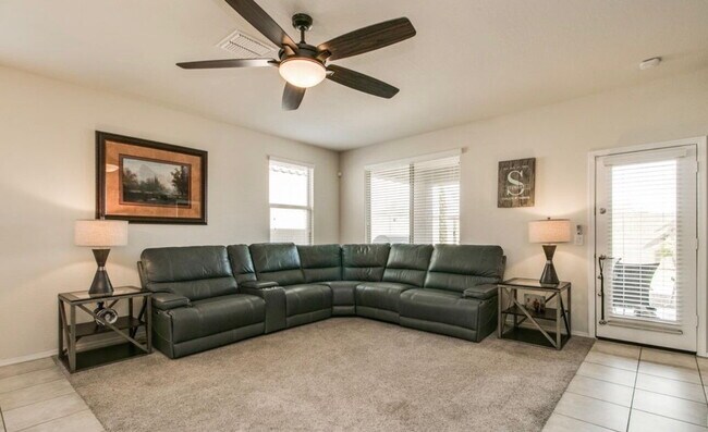 Building Photo - Popular 4 bedroom Model available June 1st!