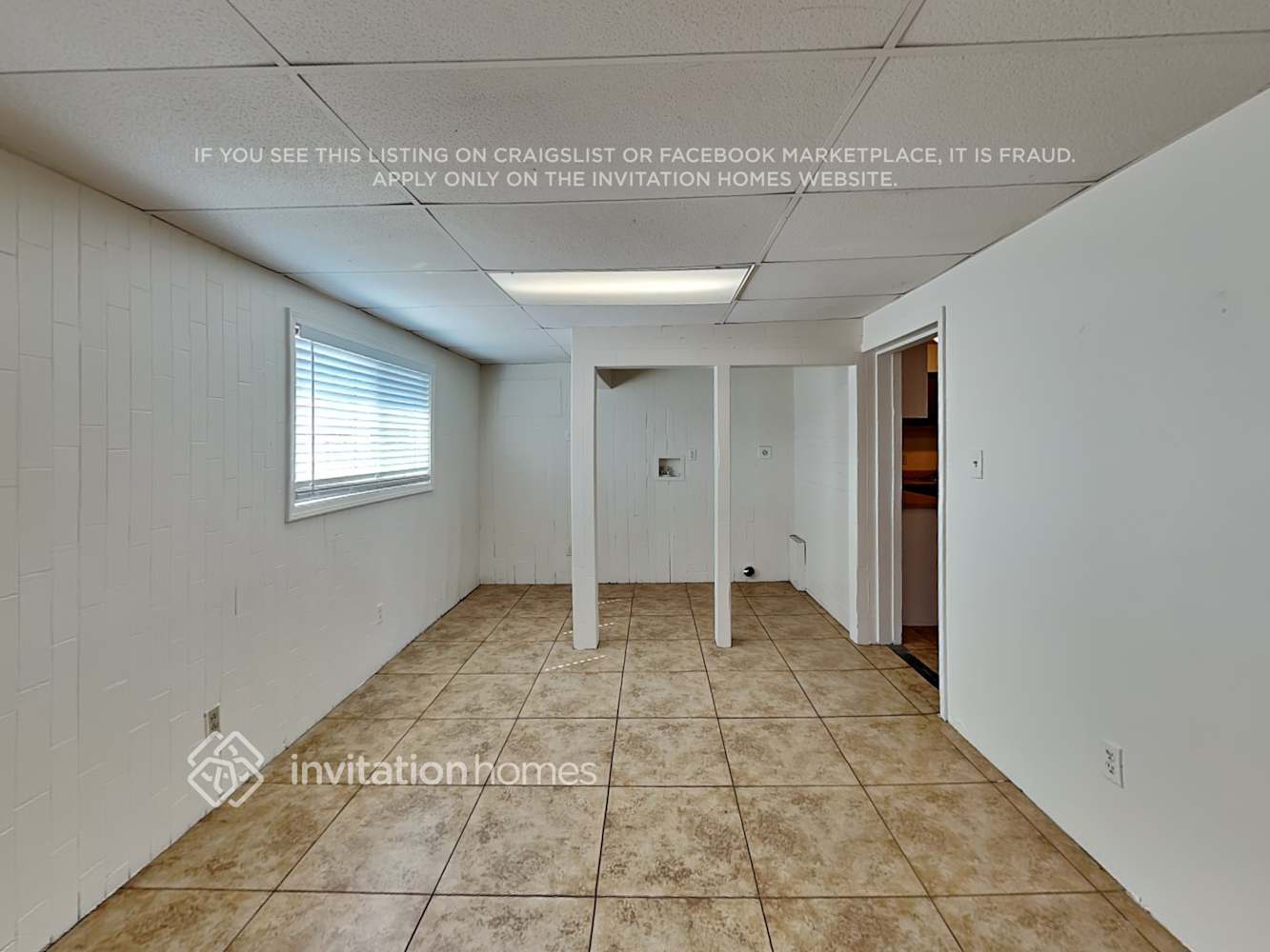 Building Photo - 6213 W Claremont St