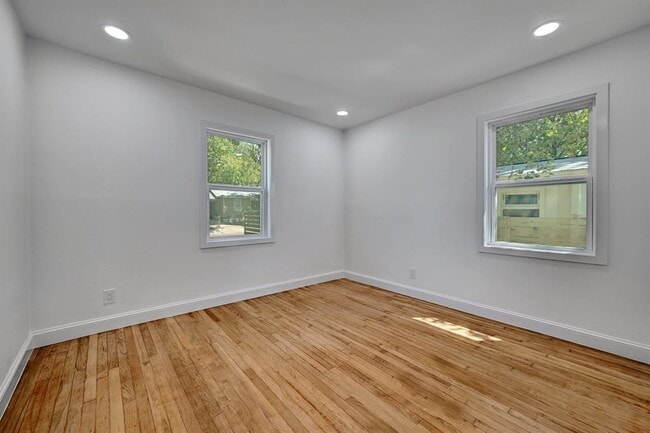 Building Photo - 203 Nelray Blvd