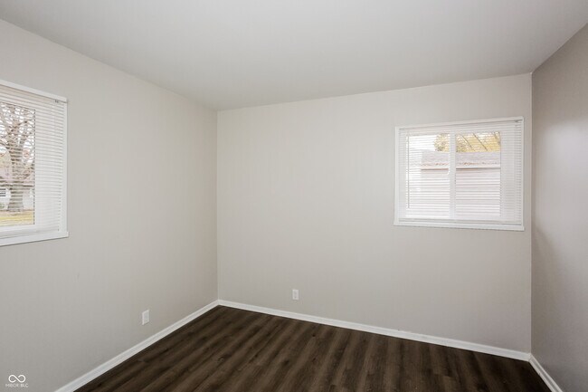 Building Photo - 5101 Patricia St