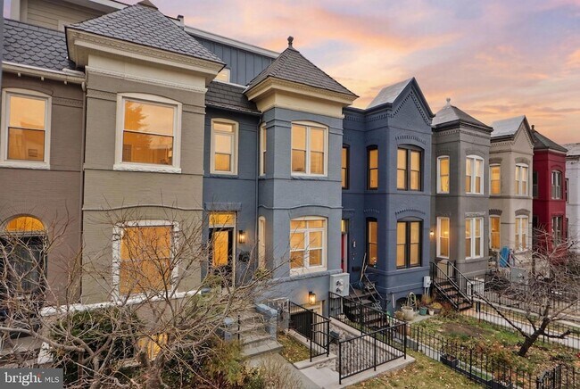 Building Photo - 3620 13th St NW