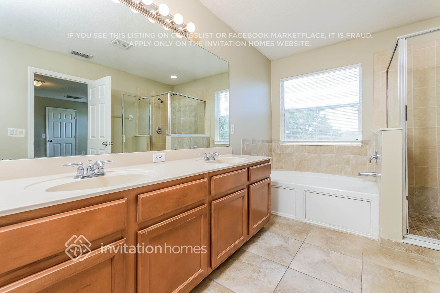 Building Photo - 3150 Stonington Run