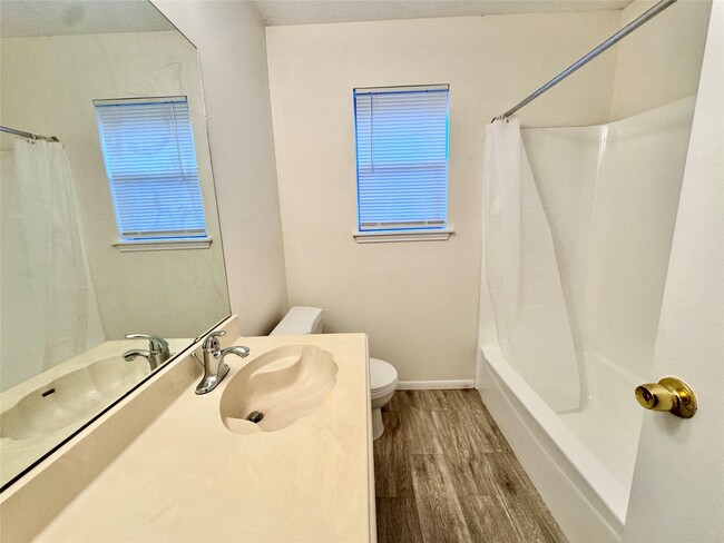 Building Photo - 22306 Waynoka Rd