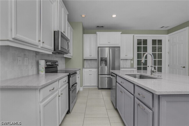 Building Photo - 28358 Captiva Shell Lp