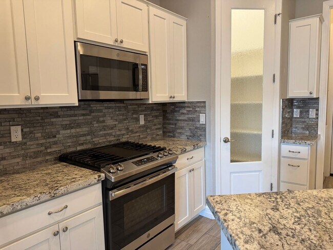 Building Photo - 2933 Camino Encanto