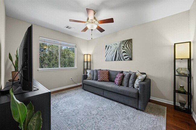 Building Photo - 13019 Scofield Farms Dr