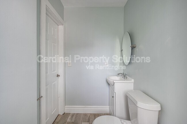 Building Photo - 4616 Ward St