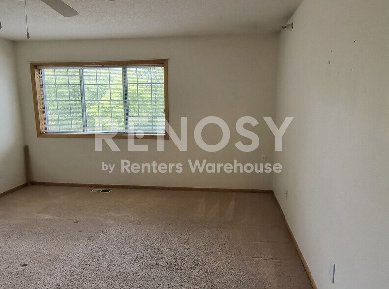 Building Photo - 2752 Autumnwood Ln