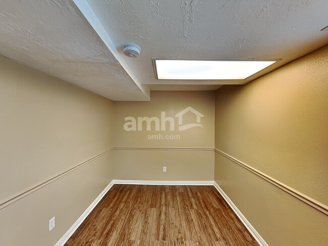 Building Photo - 628 N 540 W