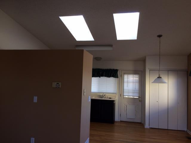 Building Photo - 3 Bedroom 2 bath in Highlands Ranch