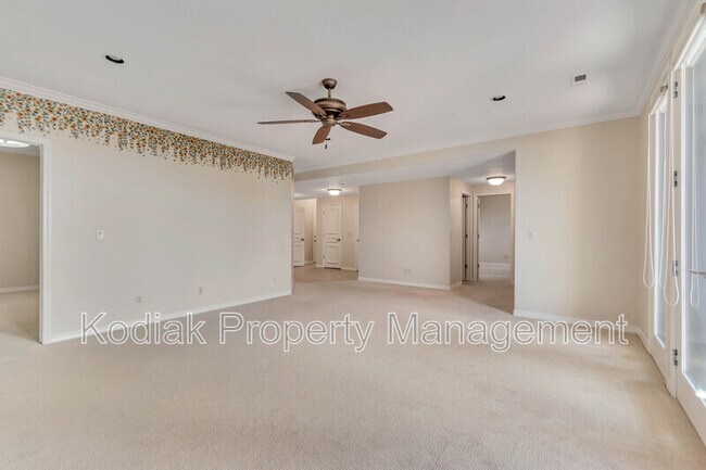 Building Photo - 3608 E Crest Mount Cir