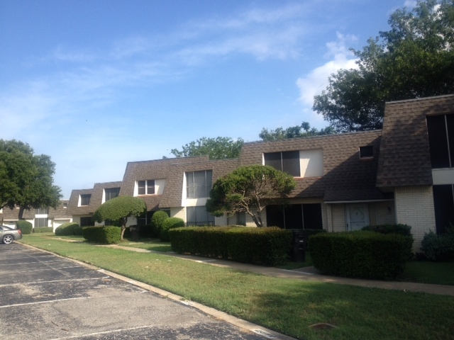 Primary Photo - South Fork Townhomes