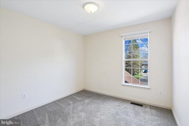 Building Photo - 18512 Fiddleleaf Terrace