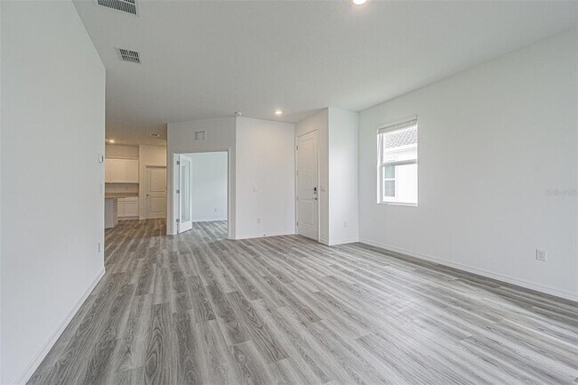 Building Photo - 31415 Paper Birch St