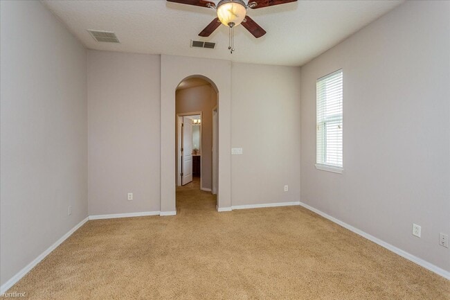 Building Photo - 4 br, 2.5 bath House - 1709 Madison Ivy Ci...