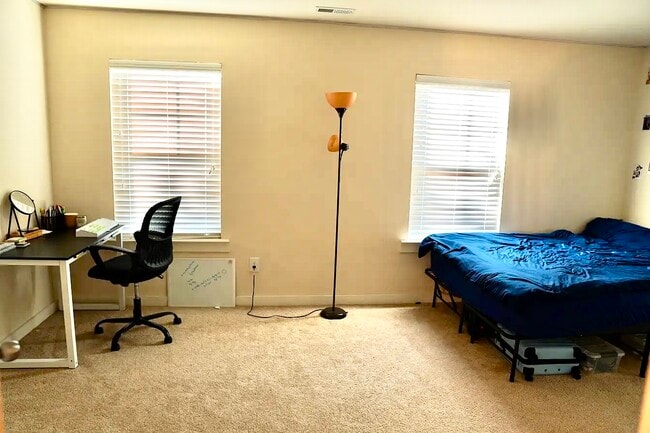 Building Photo - 6425 Swatner Dr