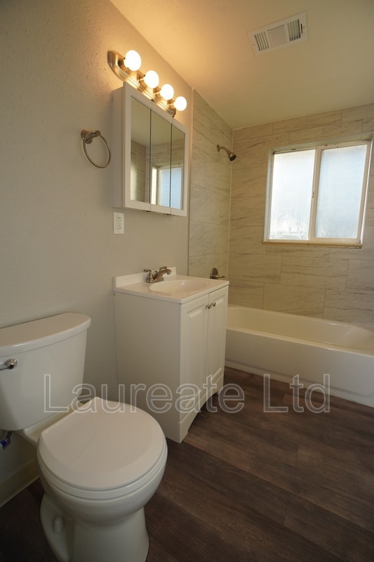 Building Photo - 677 Miller Ct