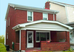 Building Photo - 1837 Fallowfield Ave