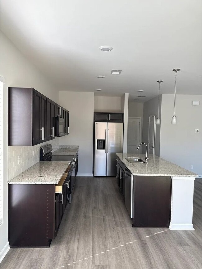 Building Photo - Available Now!