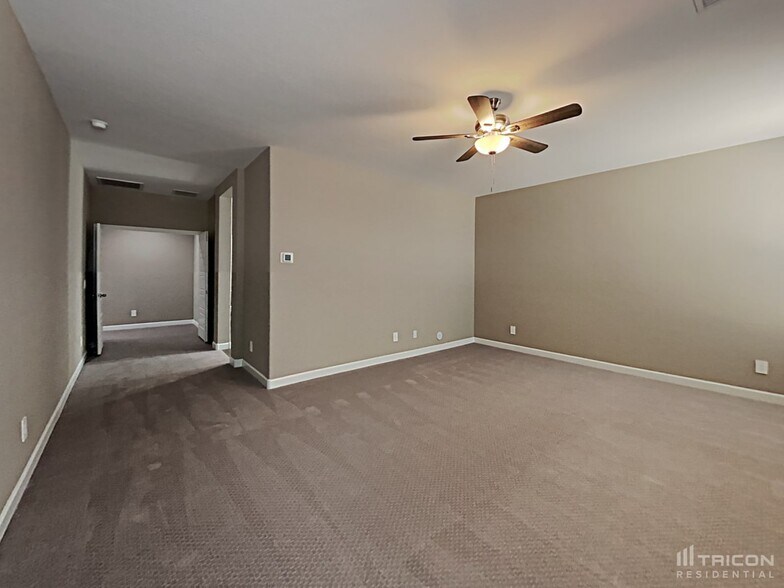 Building Photo - 44238 W Palo Ceniza Way