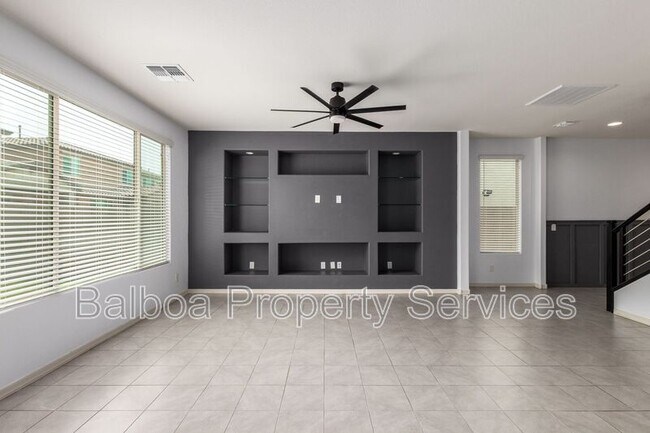 Building Photo - 5427 S Canyon Rim