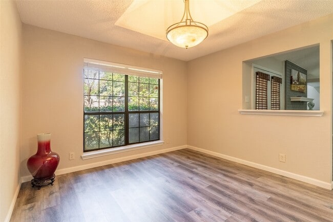 Building Photo - 5201 Rustle Leaf Dr