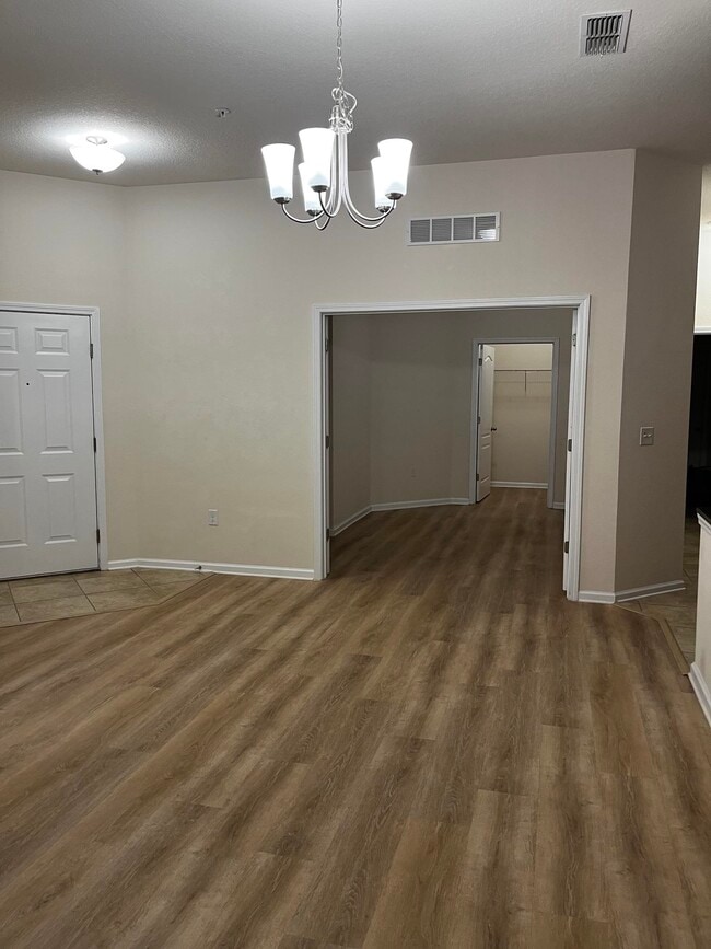 Building Photo - 2109 Golden Lake Loop