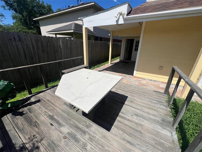 Building Photo - 7806 Crystal Moon Dr