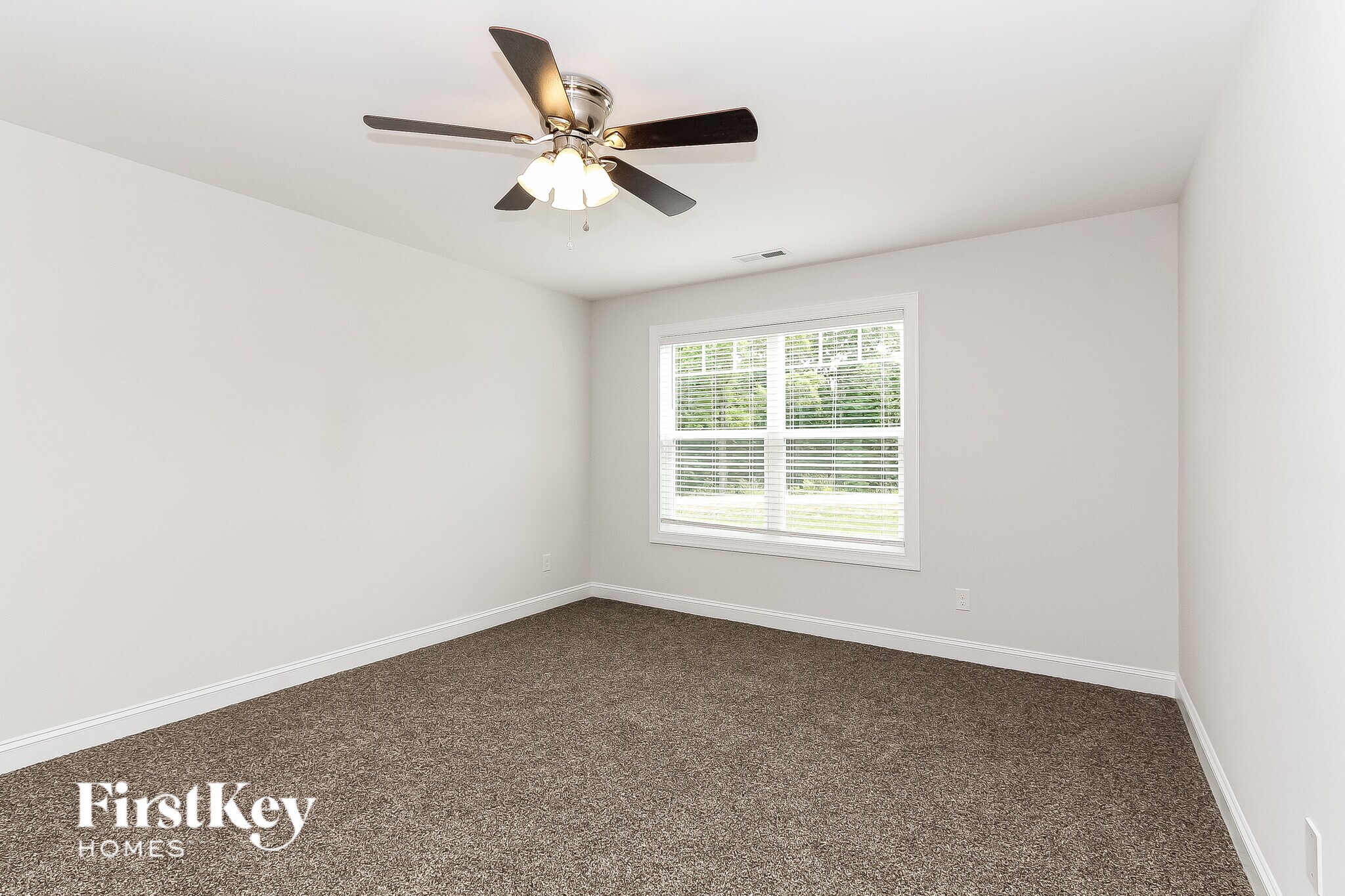 Building Photo - 2523 No Mans Ave