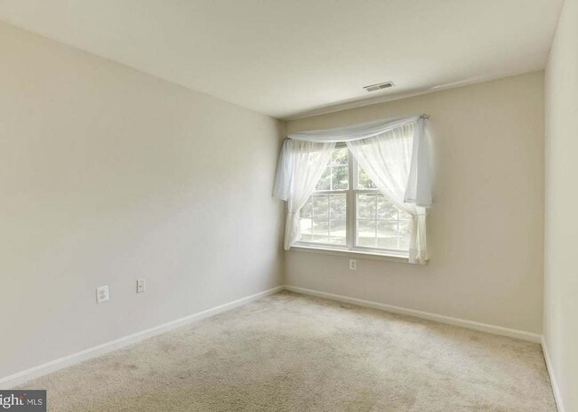 Building Photo - 1402 Bonnett Pl