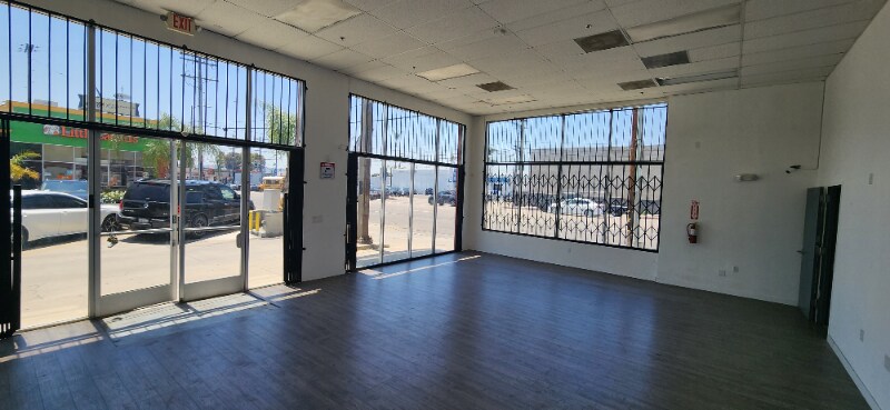Building Photo - 8332 Sepulveda Blvd