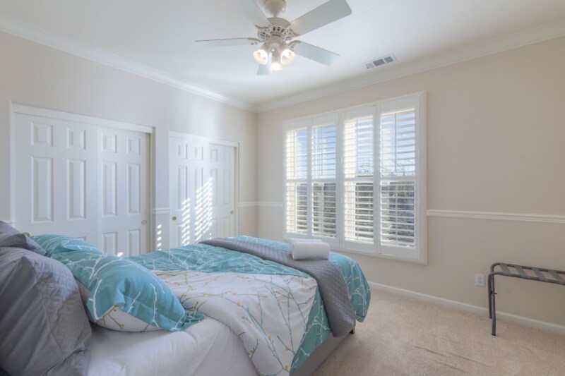 Building Photo - 3823 Louis Krohn Dr