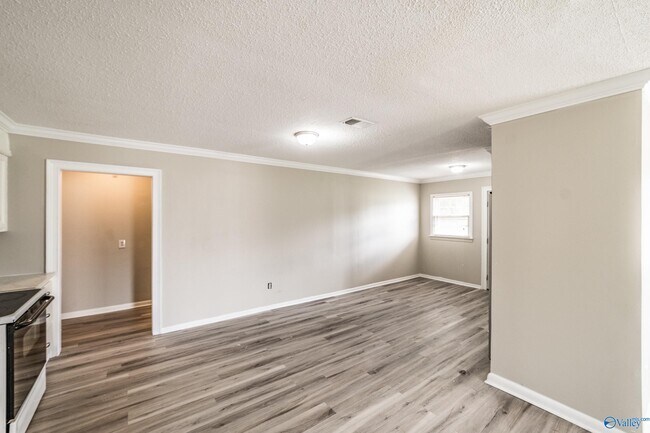 Building Photo - 5204 Grizzard Rd NW