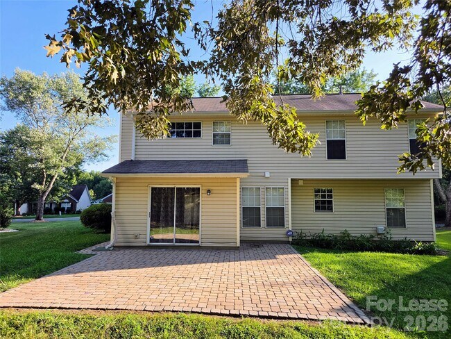 Building Photo - 5401 Groveton Ct