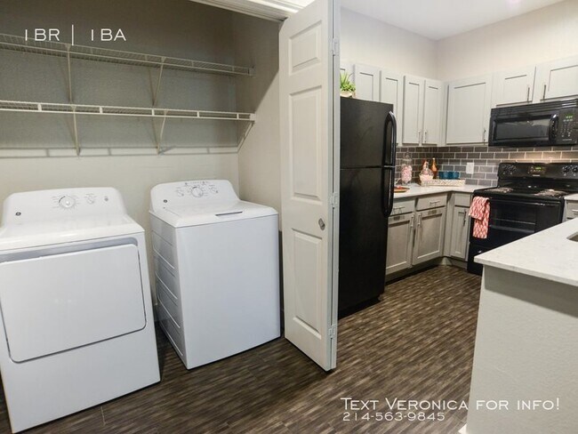 Building Photo - Sunridge Apartments