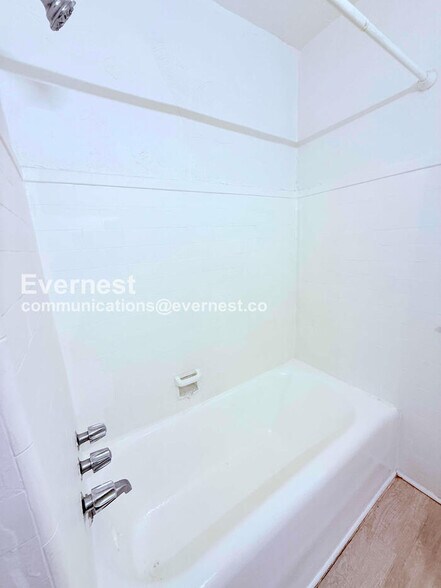 Building Photo - 15736 Steel St