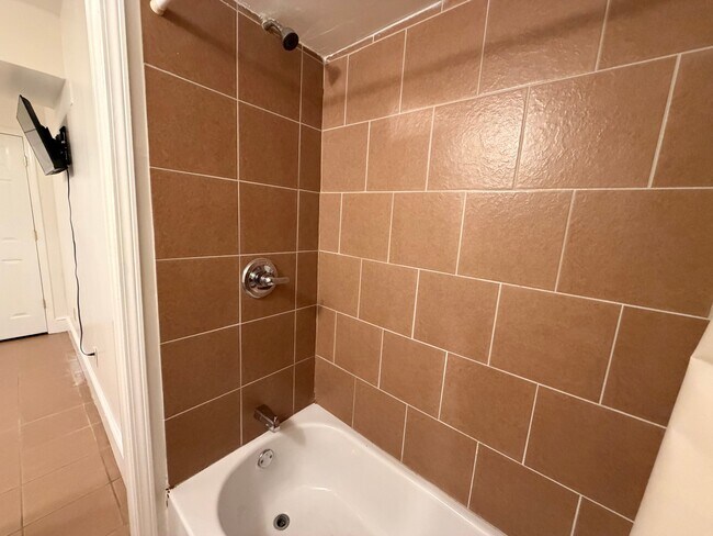 Building Photo - 3645 Sherrydale Ln