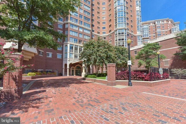 Primary Photo - 2151 Jamieson Ave