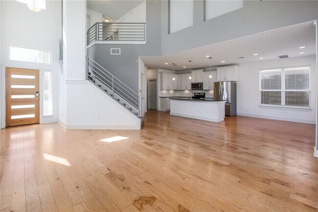 Building Photo - 5809 Swayden Ln