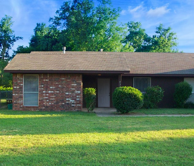 Primary Photo - 4320 Willowpoint Dr