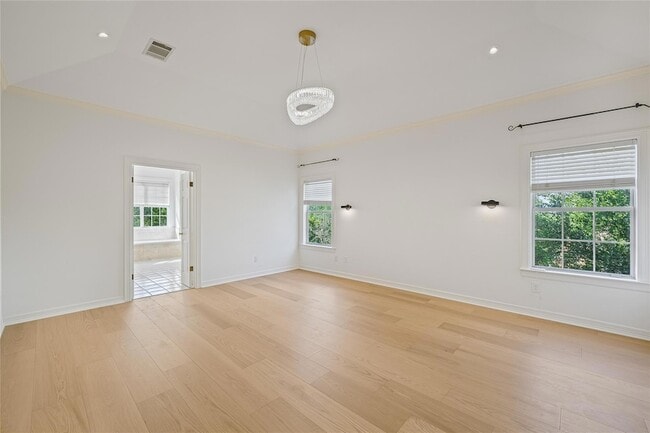 Building Photo - 5305 Cuesta Verde